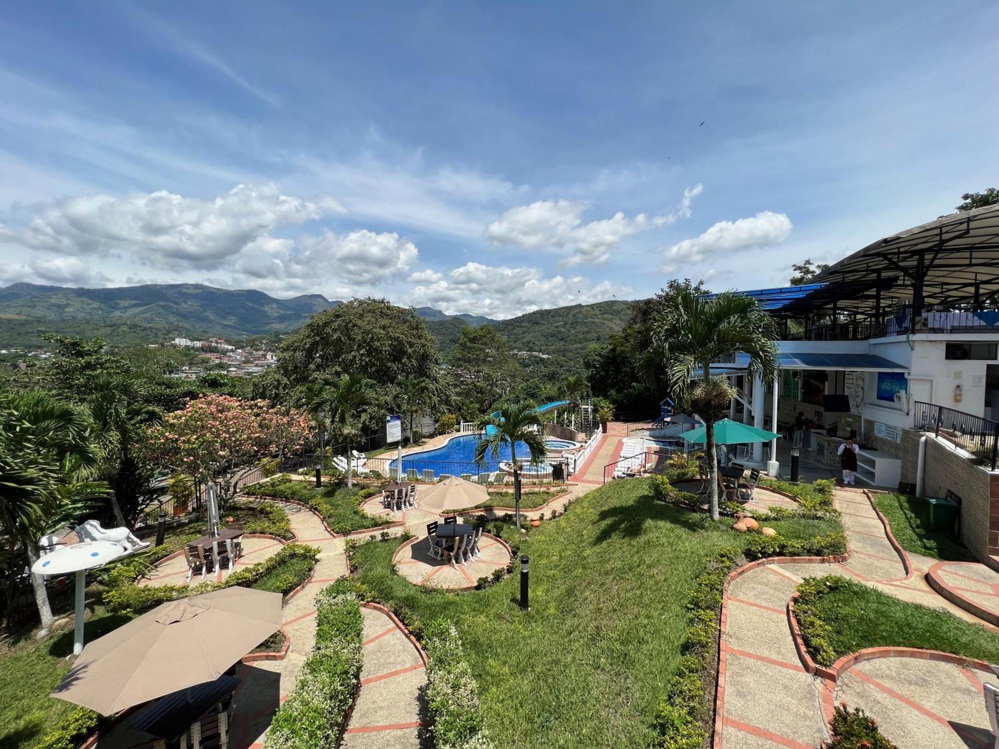 Villeta Resort Hotel Ngoại thất bức ảnh